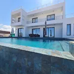 Eva Luxury