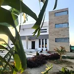 Eva Luxury * Lachi