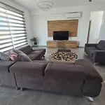 Eva Luxury Villa *