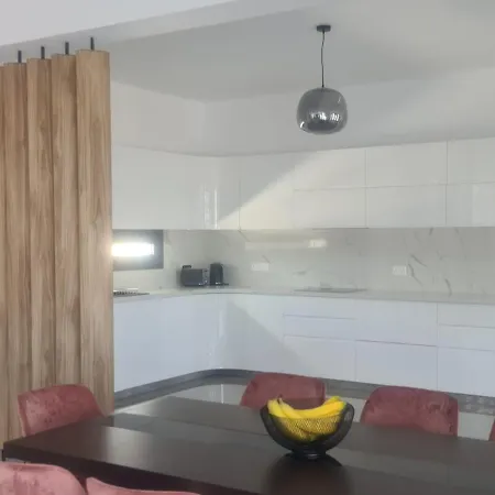 Villa Eva Luxury Lachi