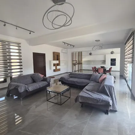 Eva Luxury Villa
