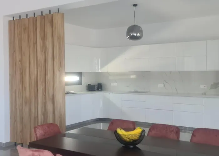 Vila Eva Luxury Lachi