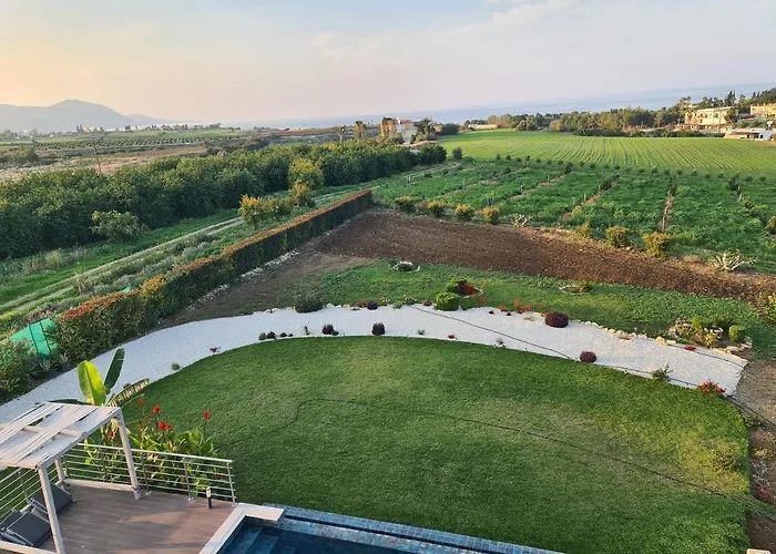 Villa Eva Luxury Lachi